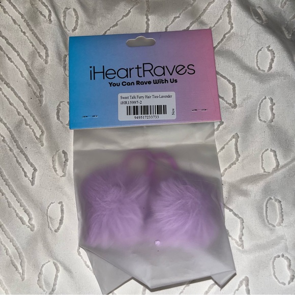 Lavender iHeartRaves Furry Hair Ties - Picture 3 of 3